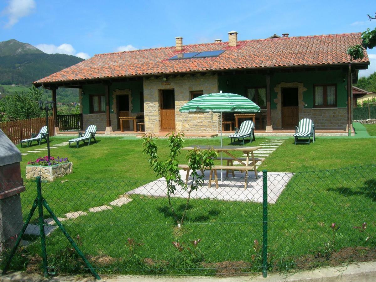 Pensjonat Coviellador Cangas De Onis Zewnętrze zdjęcie